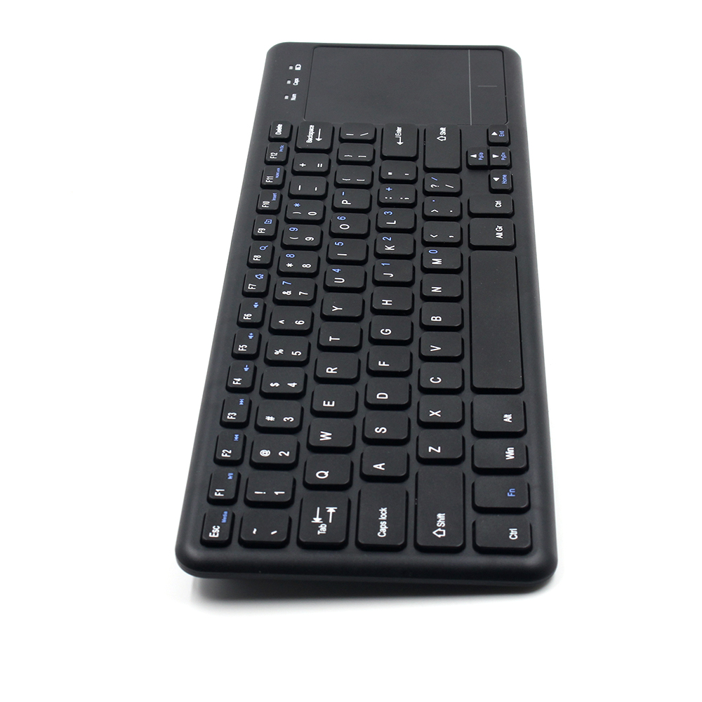 Wygodny touchpad w klawiaturze BC130 do pracy w domu i biurze